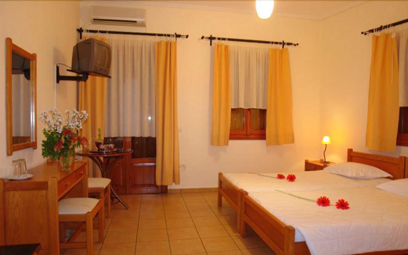 Xenonas Chrisso Hotell Delphi Exteriör bild