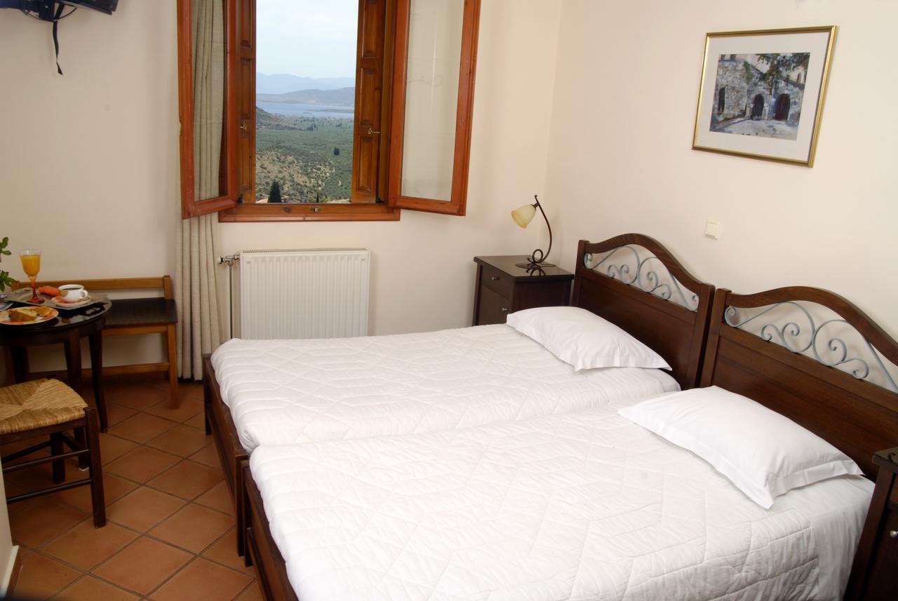 Xenonas Chrisso Hotell Delphi Exteriör bild